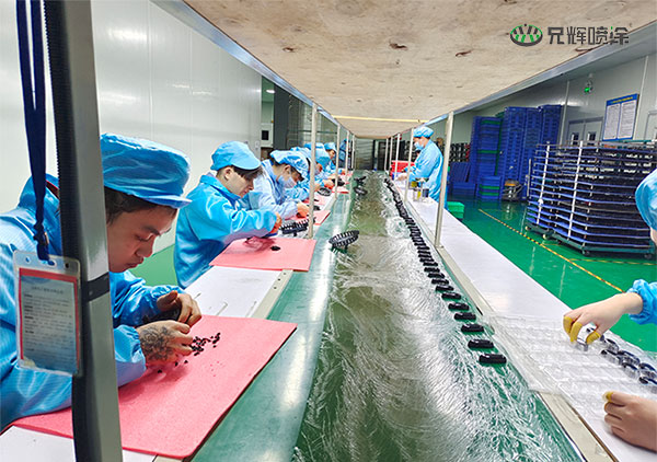 双节已过,惠州兄辉喷油丝印厂全力以